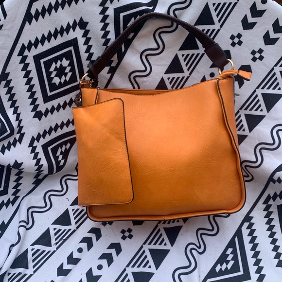 The new crush purse set. - Picture 3 of 17